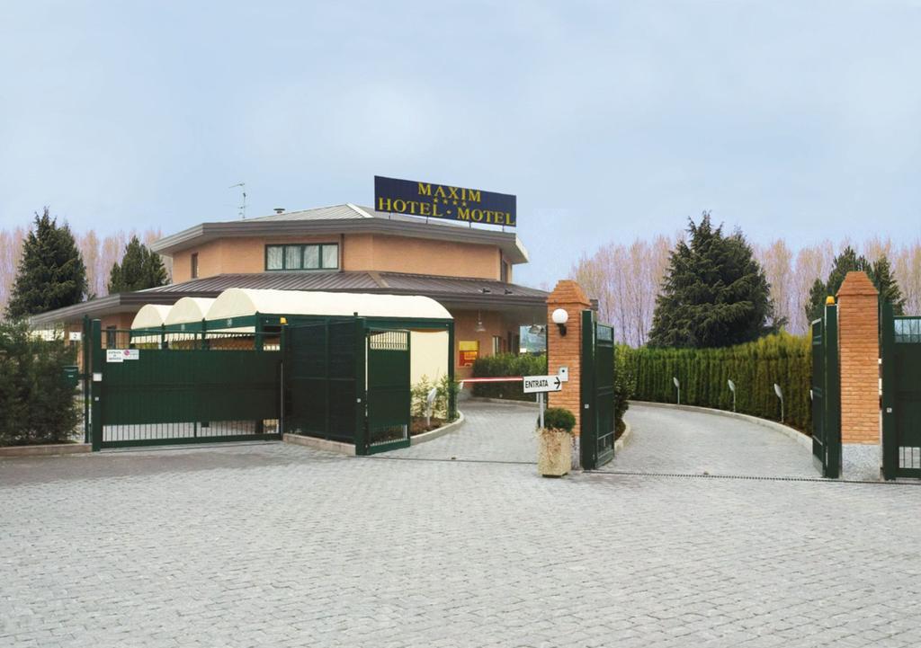 Hotel Maxim Песк'єра-Борромео Екстер'єр фото