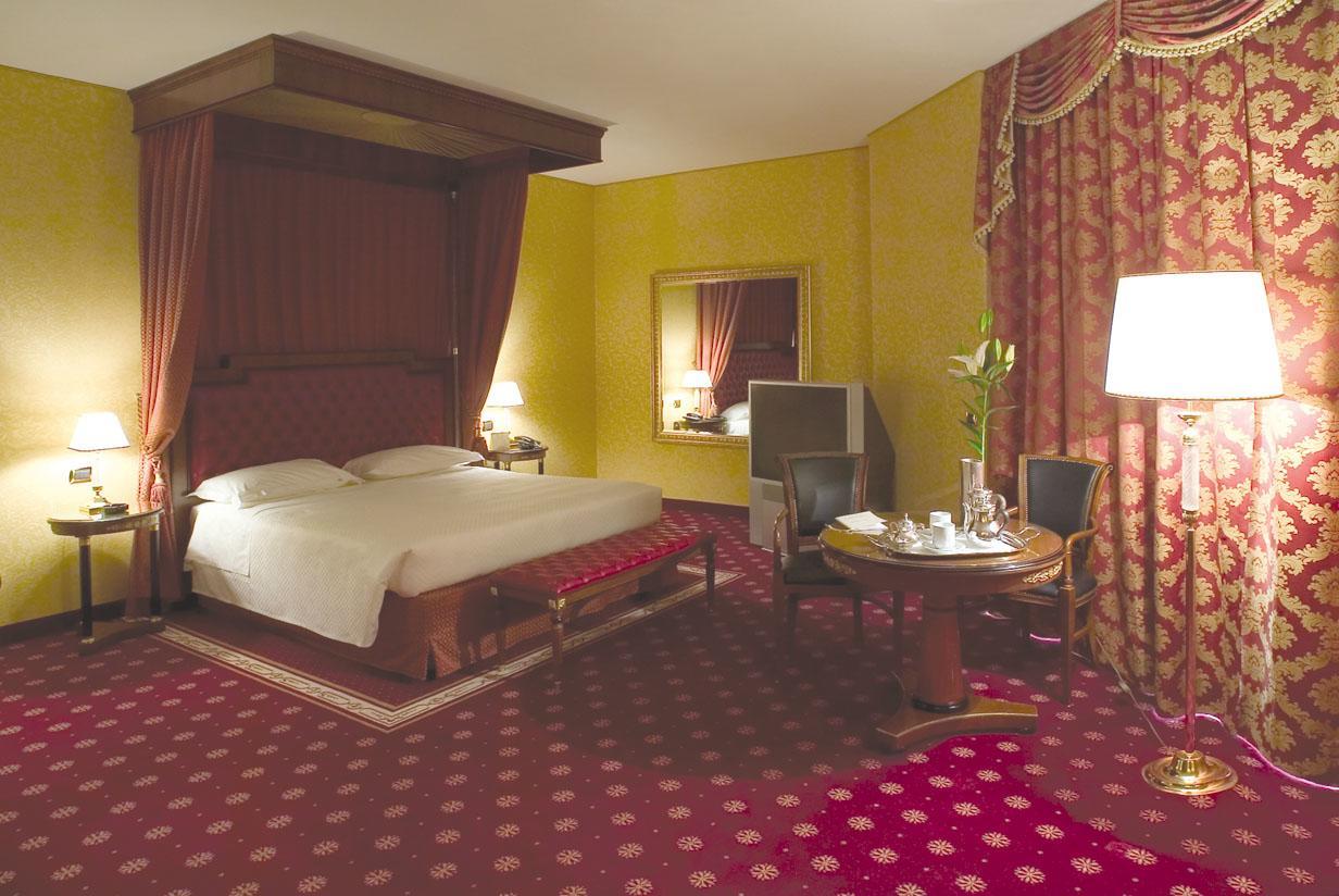Hotel Maxim Песк'єра-Борромео Екстер'єр фото