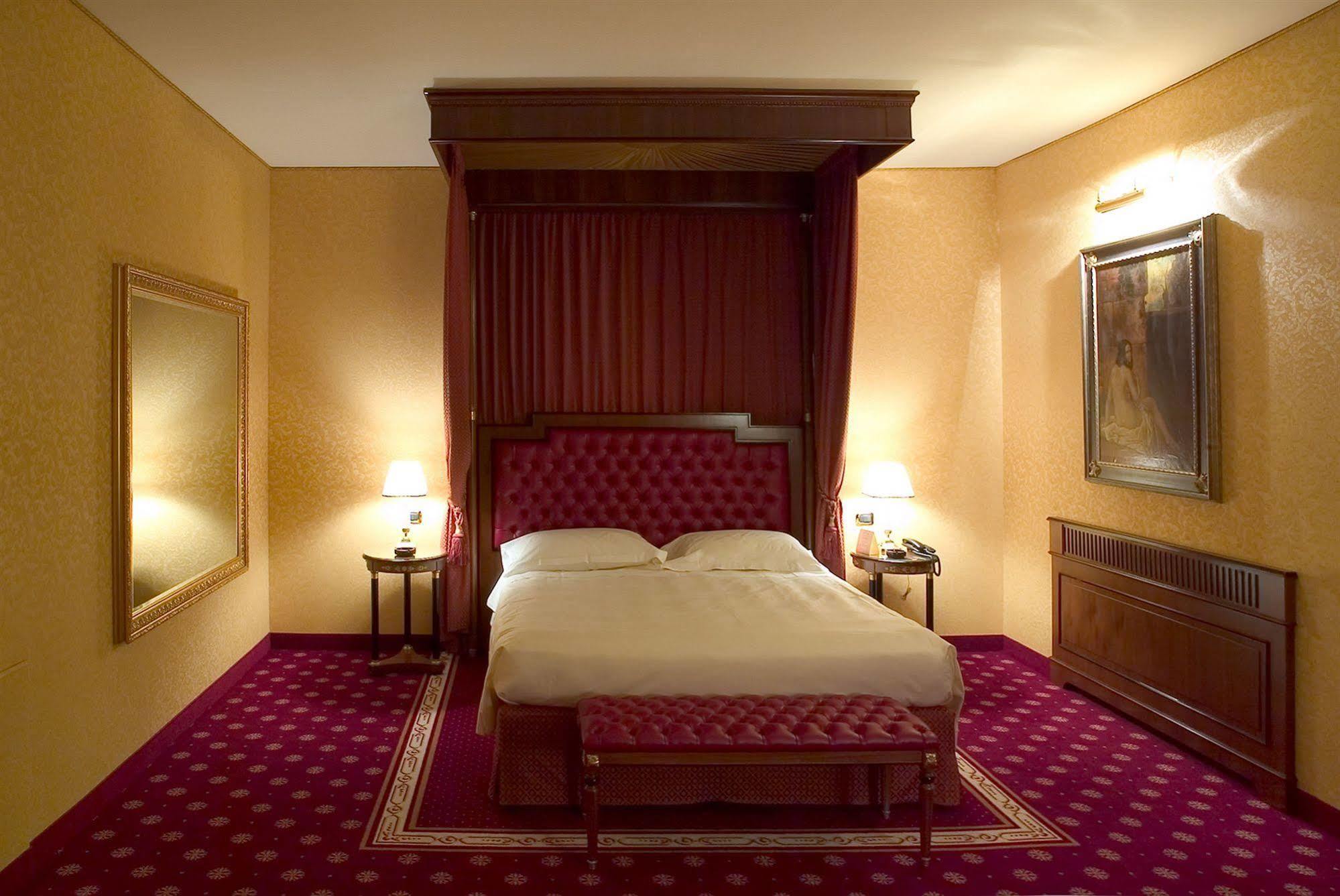 Hotel Maxim Песк'єра-Борромео Екстер'єр фото