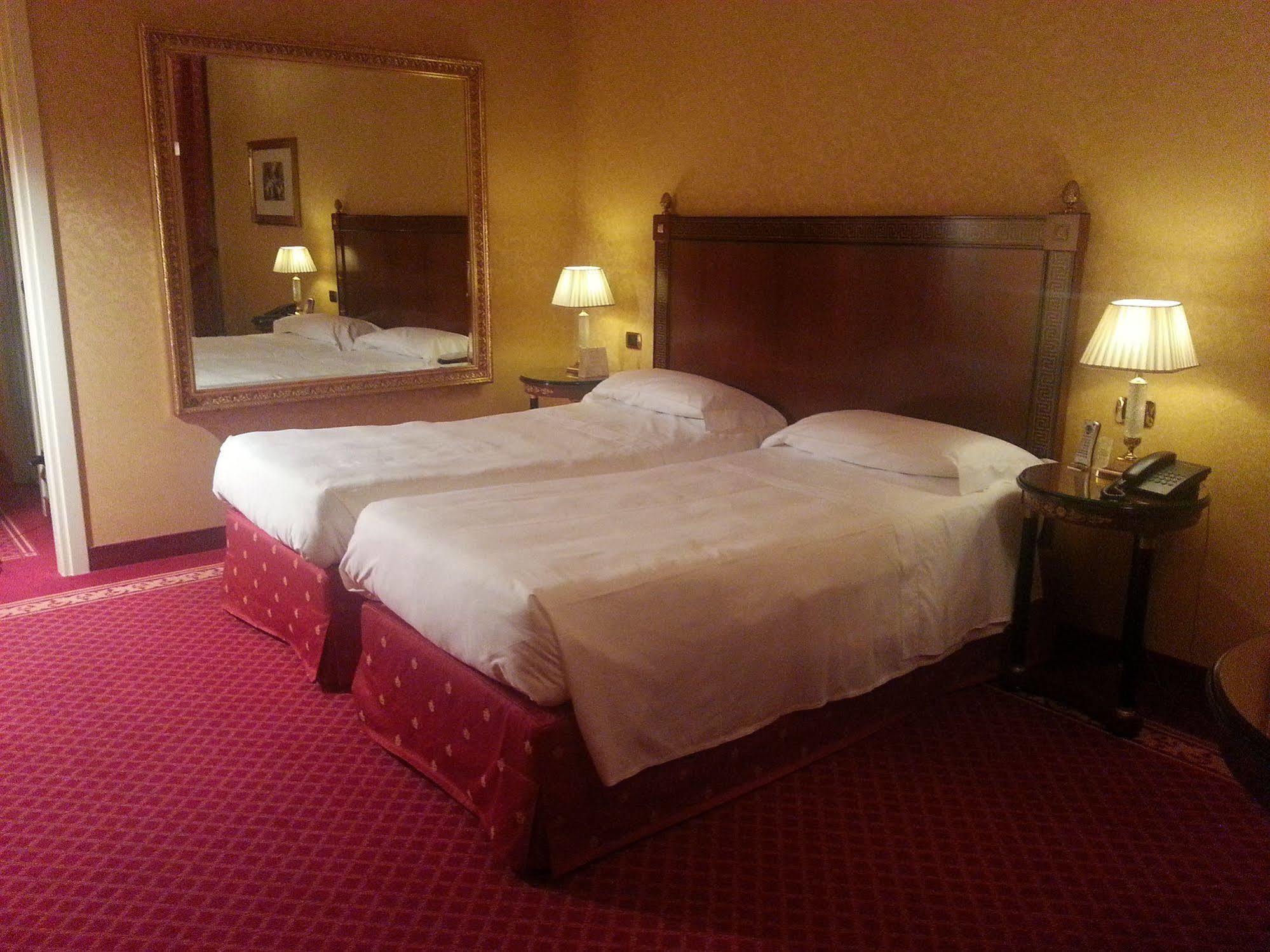 Hotel Maxim Песк'єра-Борромео Екстер'єр фото